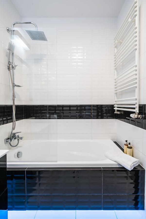 Rentplanet - Odra Tower Apartment *