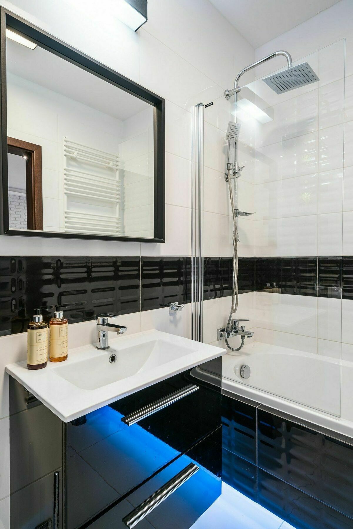 Apartment Rentplanet - Odra Tower
